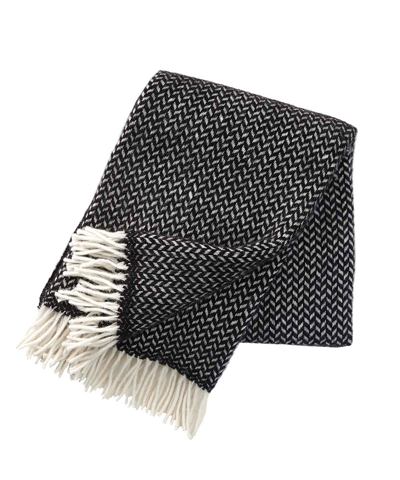 201801 - Klippan polka svart - produkt (1).jpg
