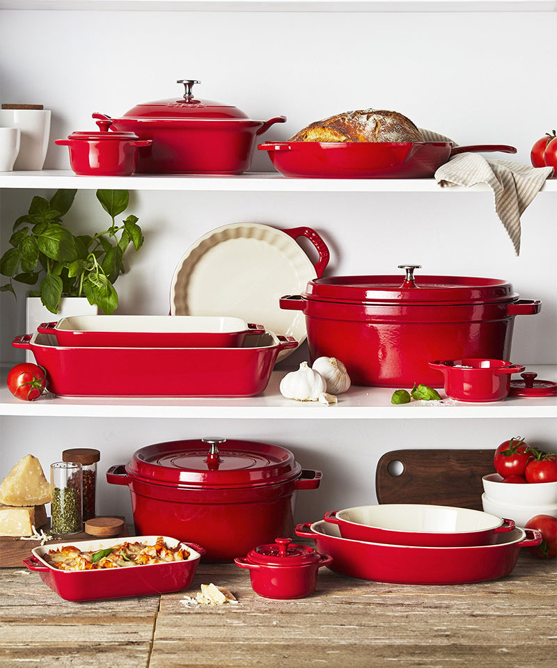 40511-148-0 - röd staub-lifestyle -3.jpg
