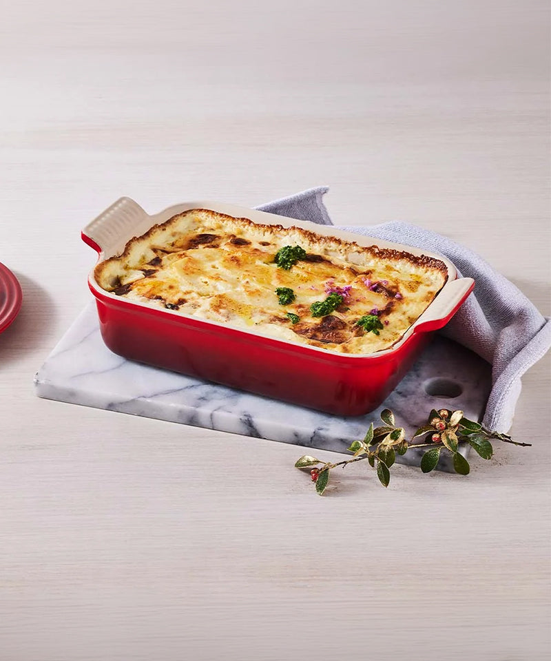 ARTlecru26rod - Le Creuset 26-lifestyle.jpg