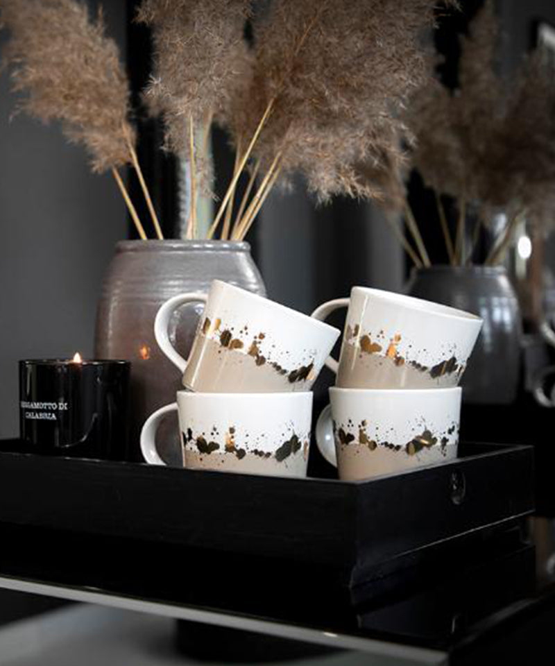 ECCUP0001-8-LG - Sand mugg med guldstänk -lifestyle (1).jpg