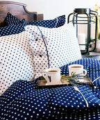 HA1010 - Marinblå Atlantic Hamptons - lifestyle (1) nemo.jpg