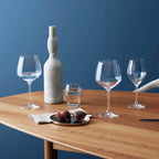 Holmgard rödvinsglas 2.jpg